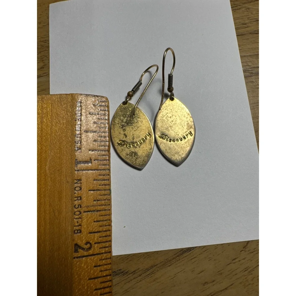 Discovery Gold Tone Enamel White Cat Dangle Earrings French Hook Boho Feline